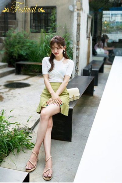 Mix chân váy đơn sắc xinh xắn