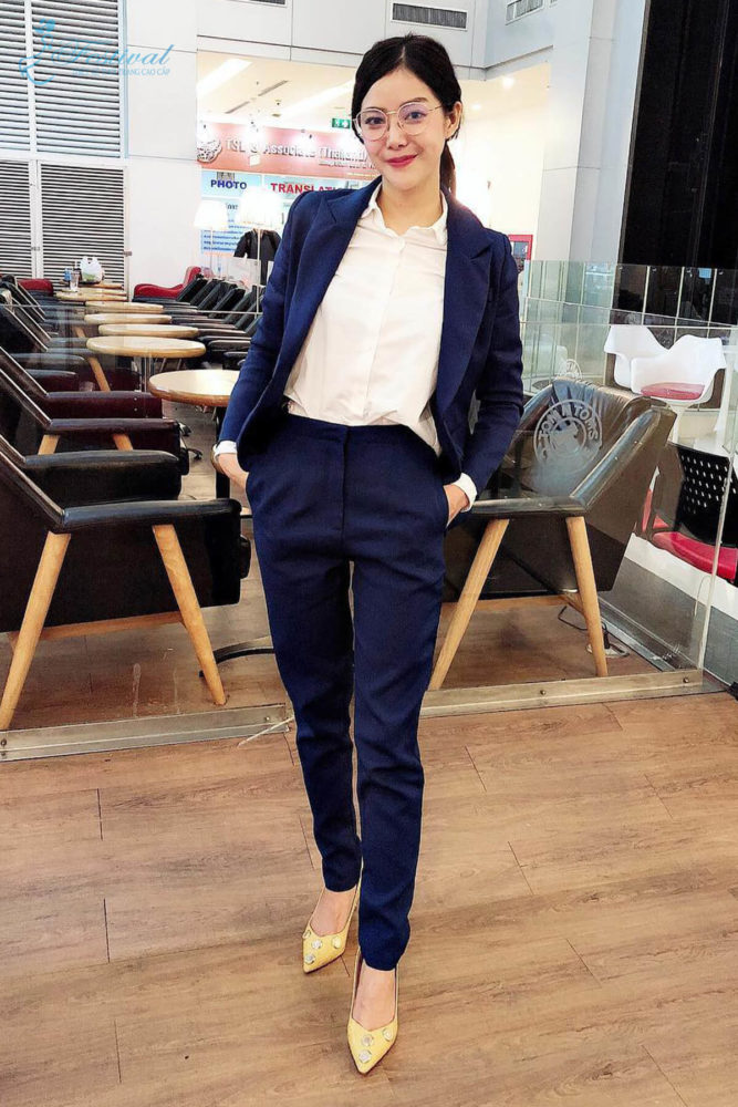 Áo blazer hoặc bộ suit - Mix Đồ Công Sở Mùa Thu 2018 - Ảnh 4