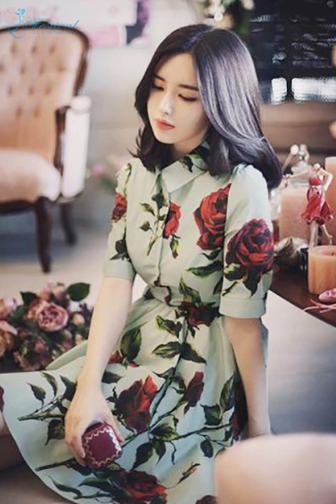 Những kiểu váy hoa khiến nàng công sở lãng mạn trong mùa thu - Ảnh 3