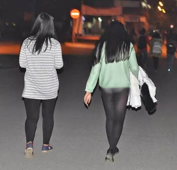Thi nhau hoá thảm họa chỉ với một kiểu quần, thời trang sai hay chị em vốn đã quá sai - Ảnh 4