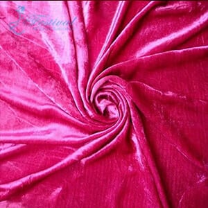 Vải nhung màu hồng - Vải nhung là gì? Xu hướng thời trang sang trọng đầy cá tính