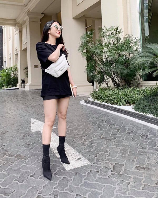Style dạo phố mùa nắng của ‘Sao Việt’ - Ảnh 8