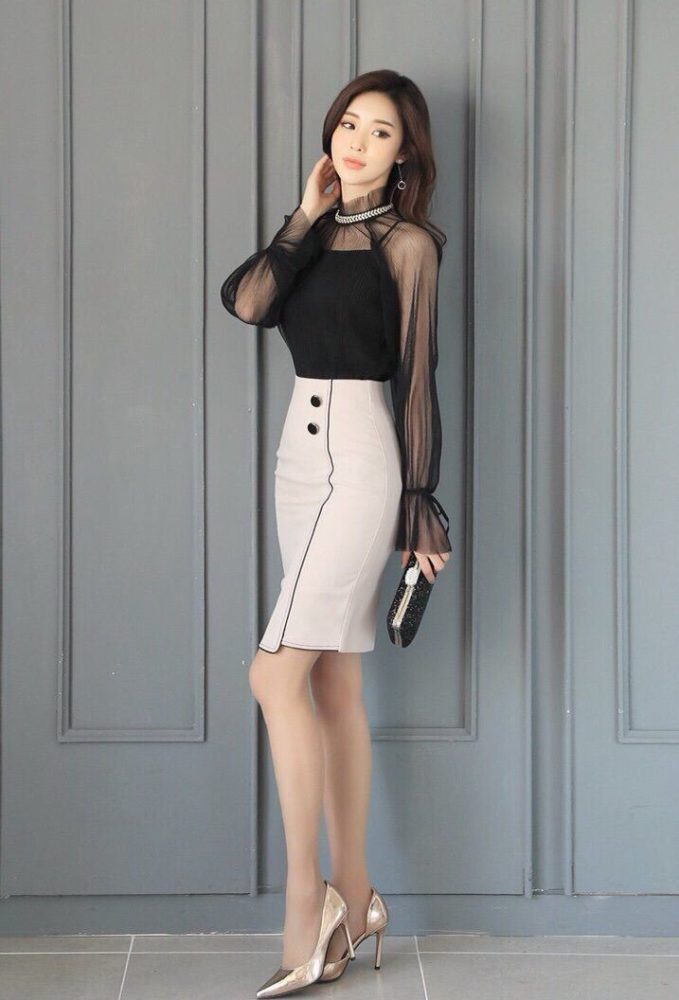 Áo kiểu phối voan mix váy đắp chéo tôn sự thanh lịch