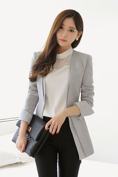 Mix đồ với áo vest dáng dài