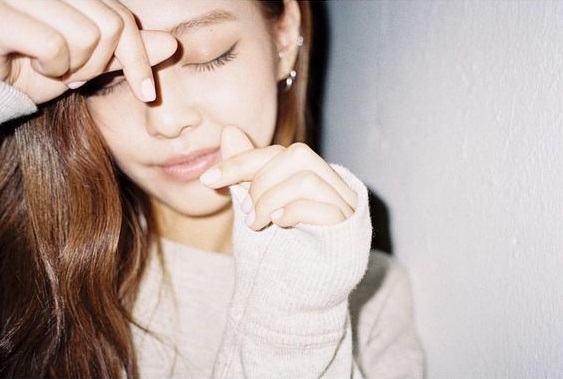 Làm biểu tượng bắn tim khi chụp hình selfie
