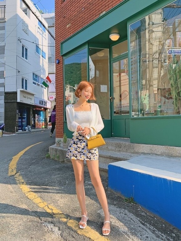 Đơn giản, gọn gàng mà lại quá xinh xắn chuẩn tiêu chí quá phải không các nàng?!