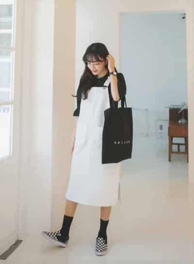 Thun cùng yếm kaki trắng xinh như thiên thần luôn nè