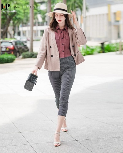 Chiếc quần baggy kaki nữ item cho quý cô sành điệu