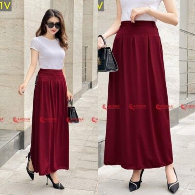 Váy chống nắng Cardina màu đỏ rất nổi bật
